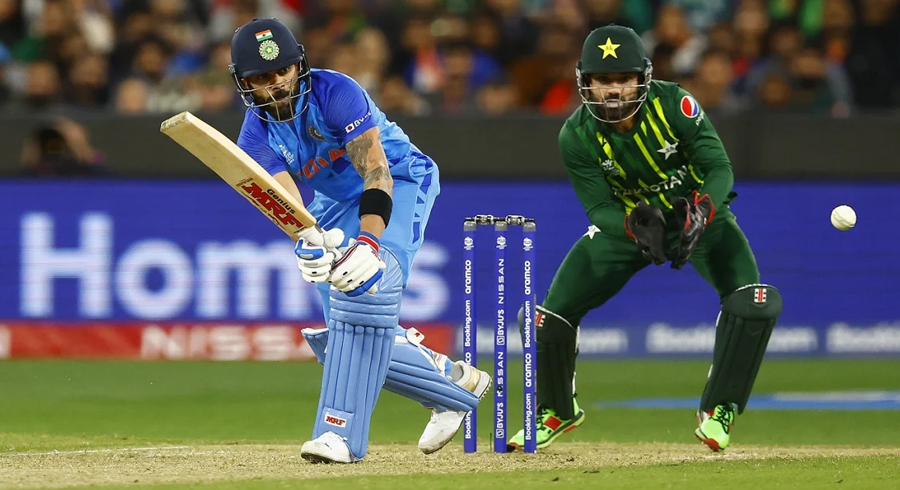 India inch victory over Pakistan in final-ball thriller